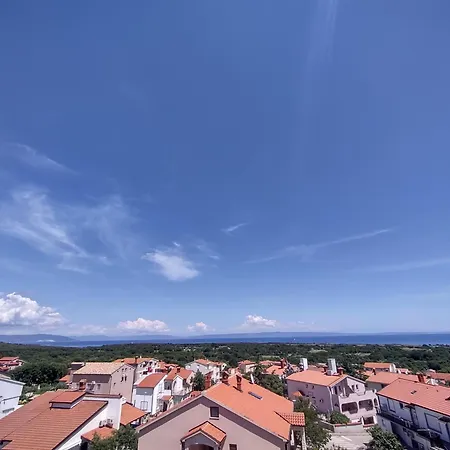 East Side Sea View